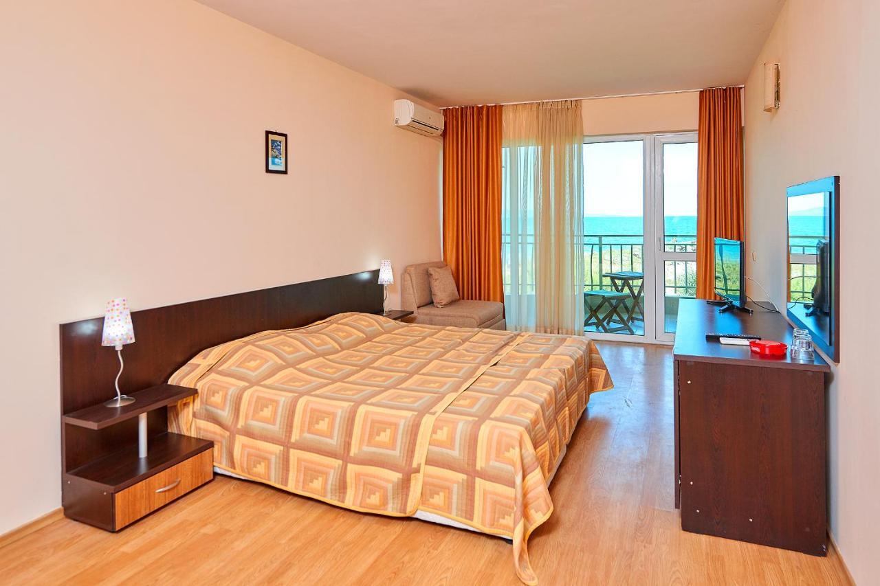 Guest House California Pomorie Kültér fotó